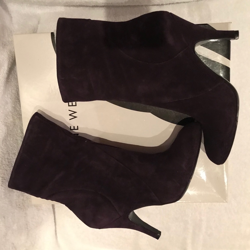 New never worn Purple Suede Nine West Boots 8 1/2